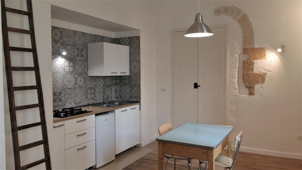 I Templari B&B Self-Contained Brindisi Exteriör bild
